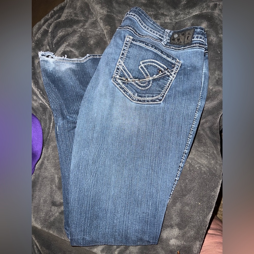 Silver brand jeans.  “Twisted”